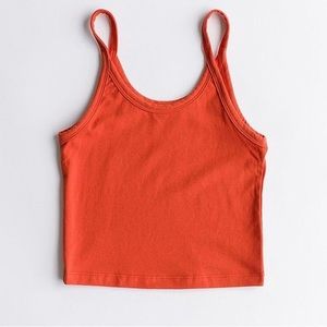 ARQ Cropped Tank size L